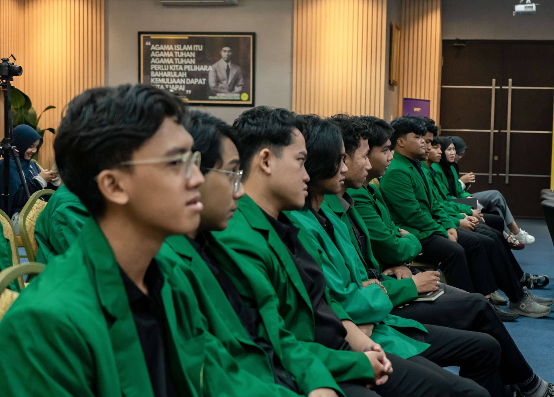 2045Hz Photo Gallery 4