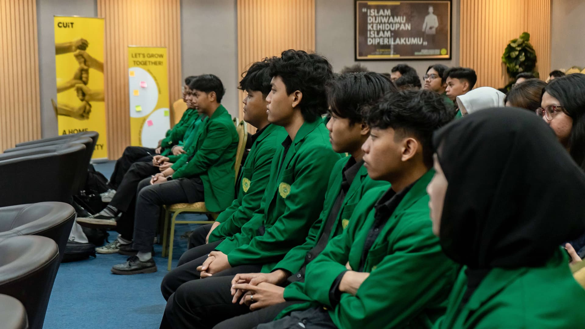 2045Hz Photo Gallery 6