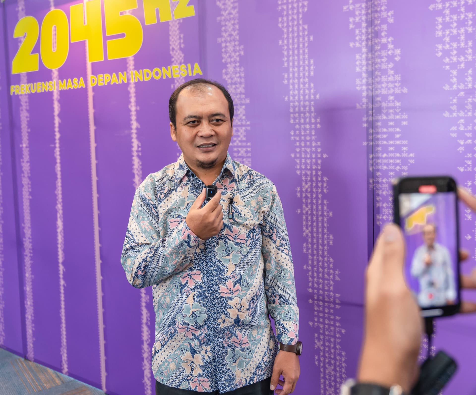 2045Hz Photo Gallery 1