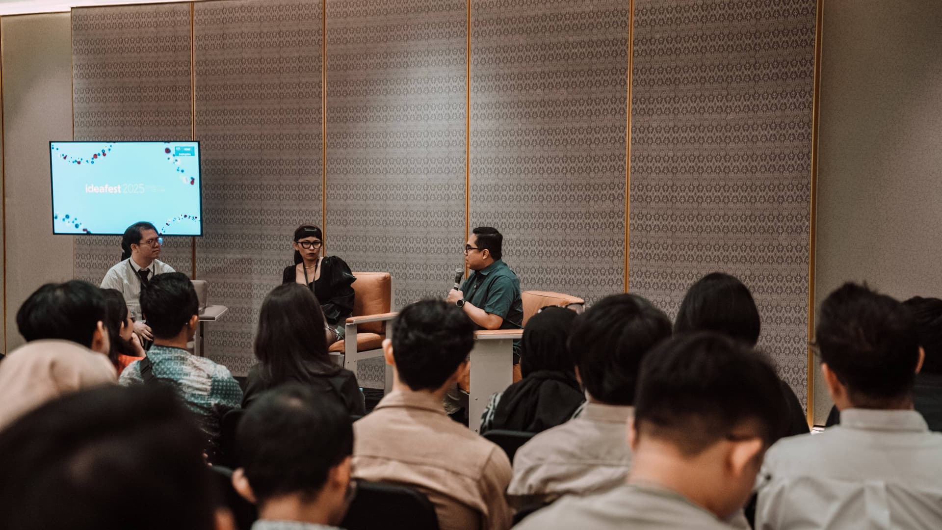 2045Hz Photo Gallery 3