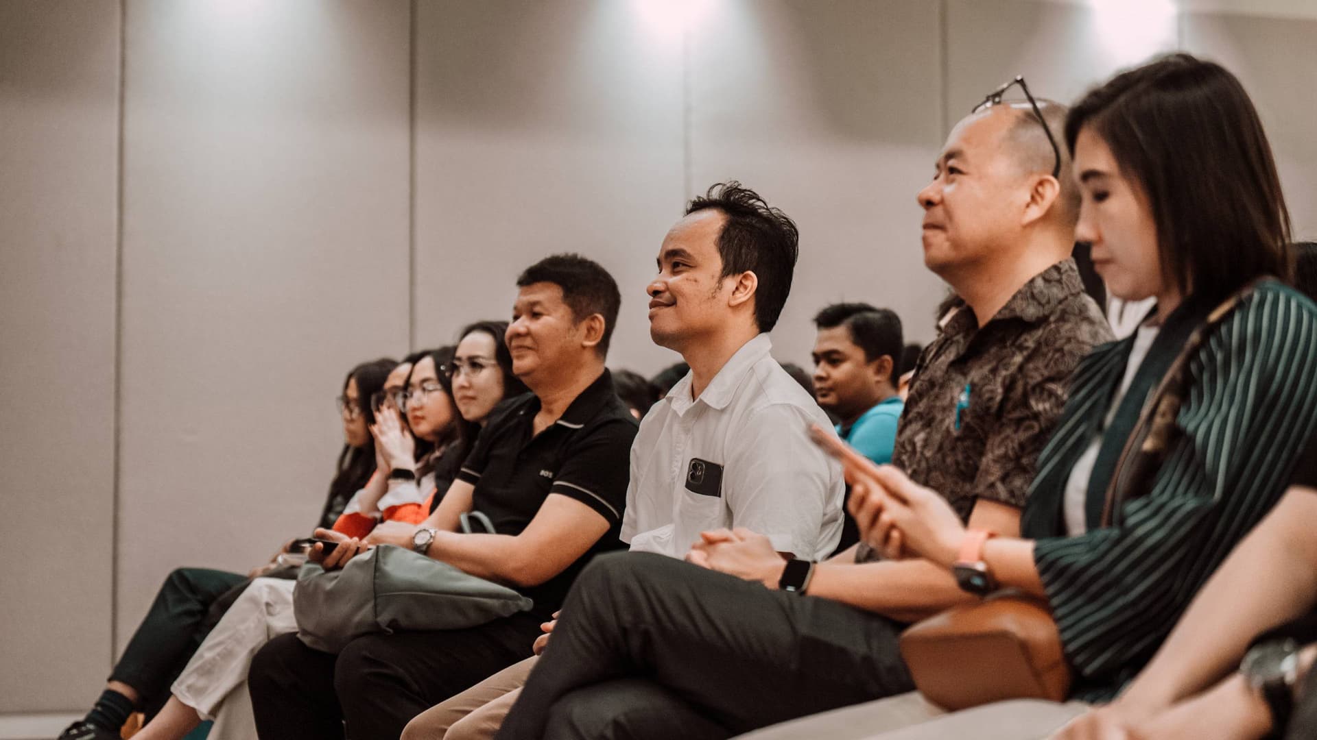 2045Hz Photo Gallery 4