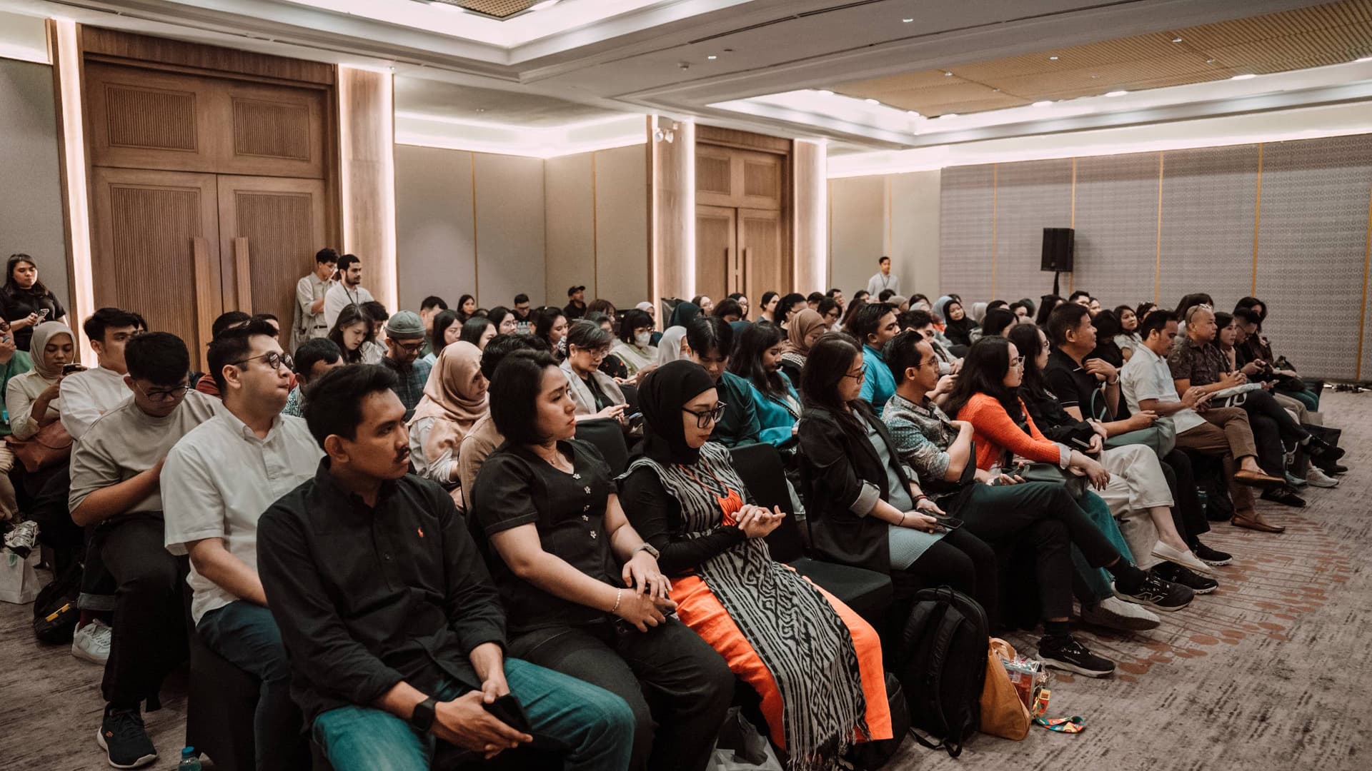 2045Hz Photo Gallery 7