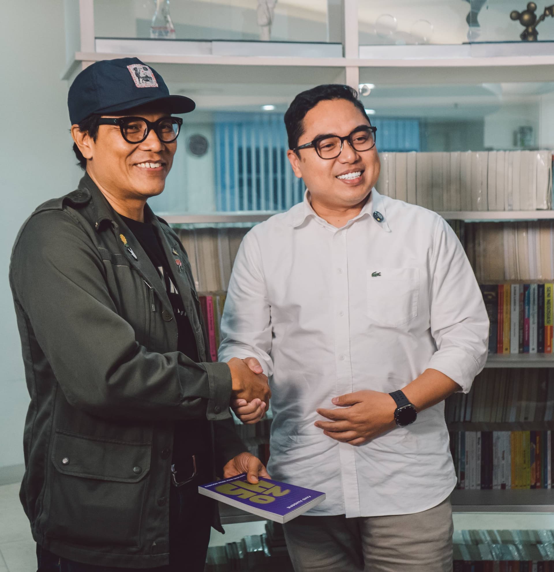 2045Hz Photo Gallery 1