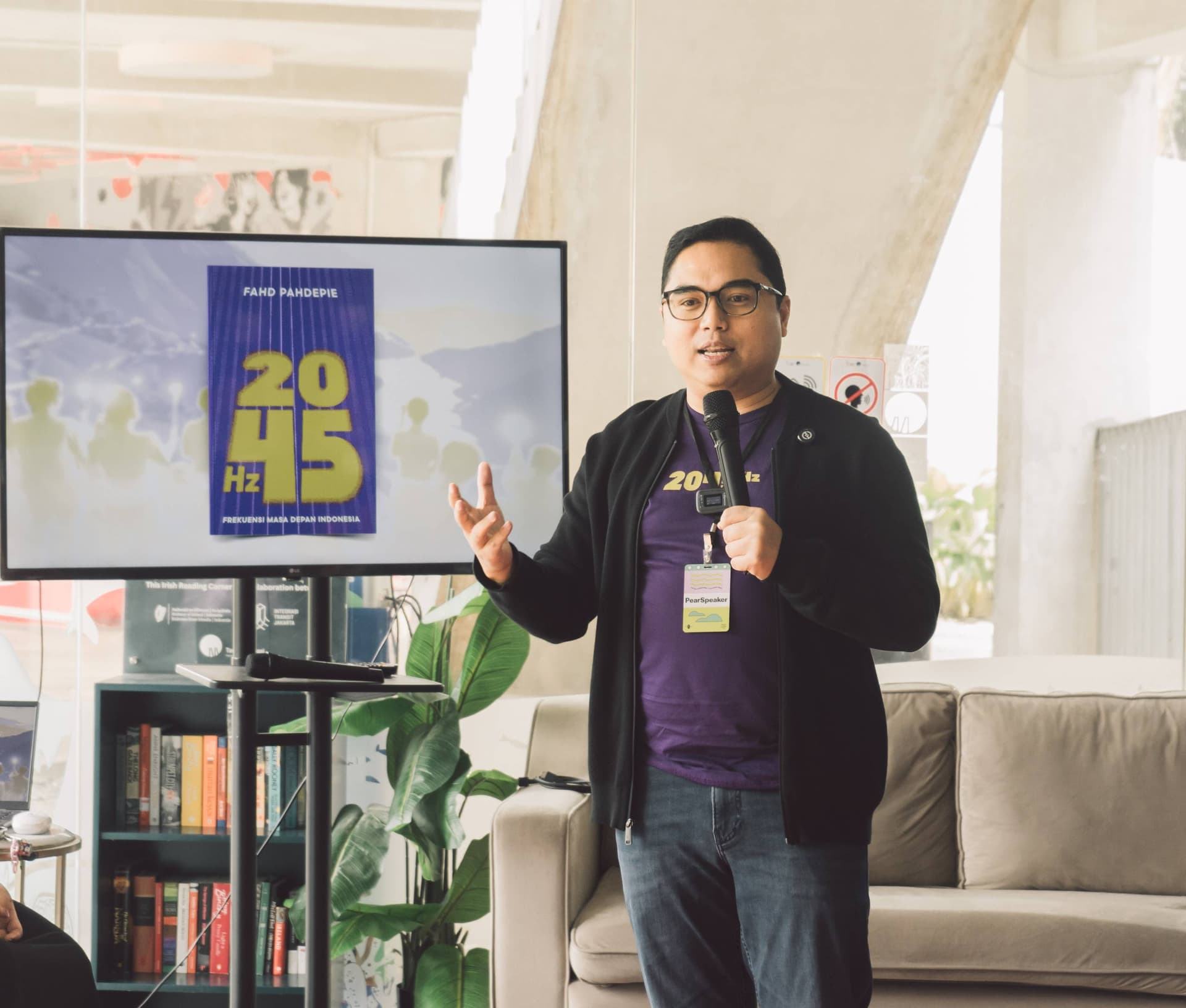 2045Hz Photo Gallery 4