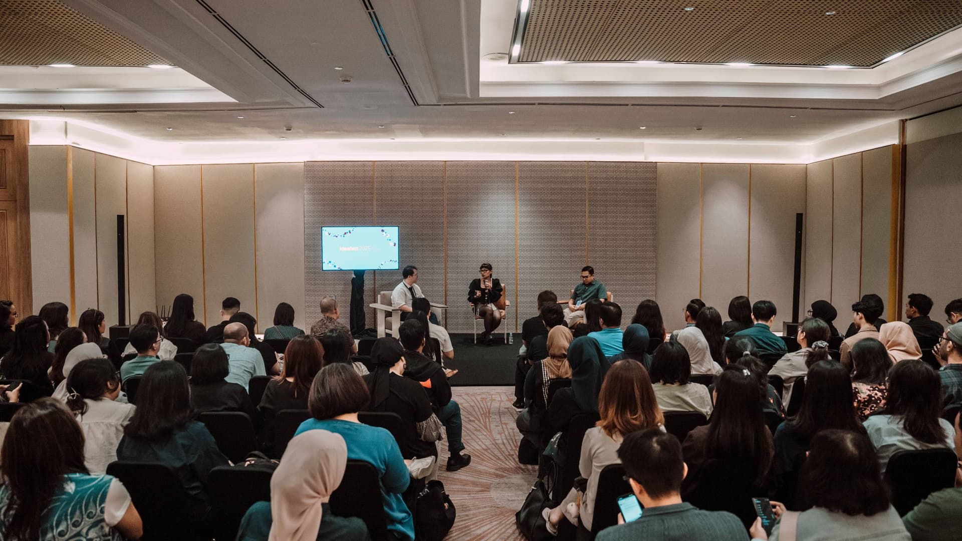 2045Hz Photo Gallery 10