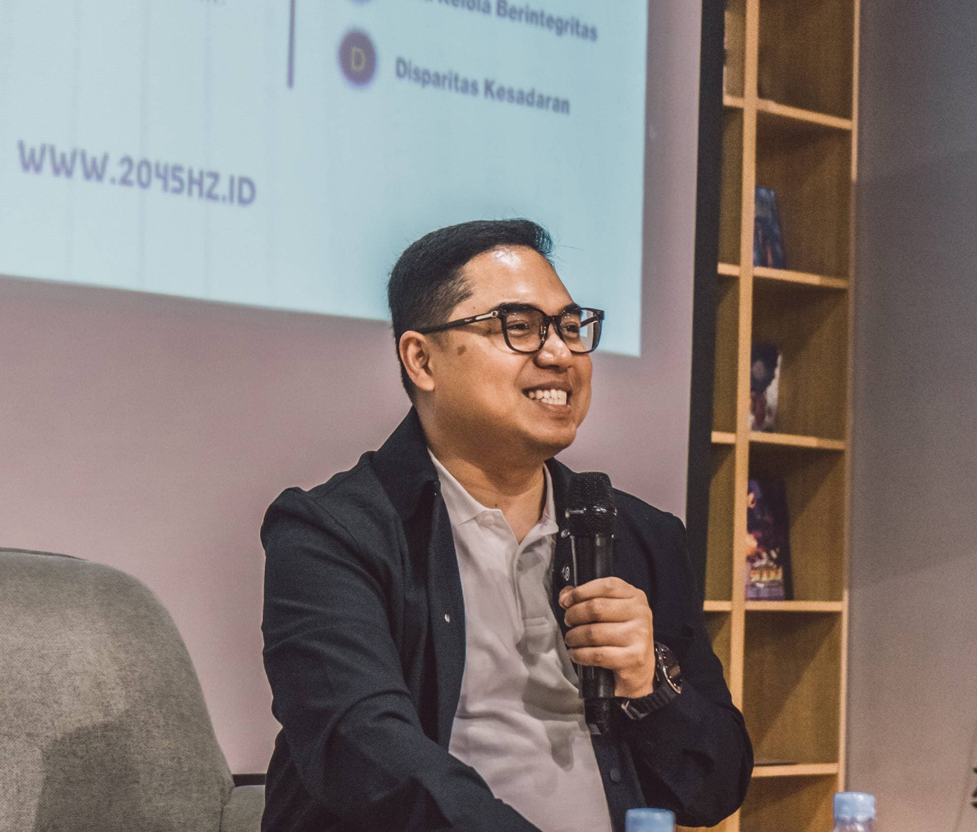 2045Hz Photo Gallery 10