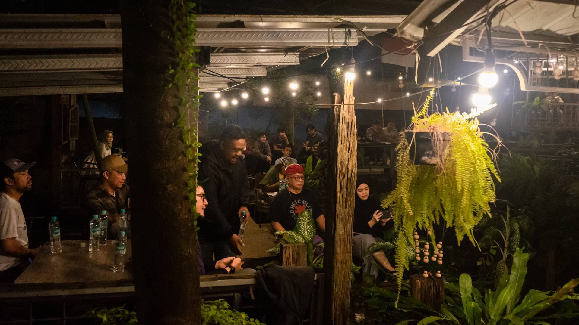 2045Hz Photo Gallery 1